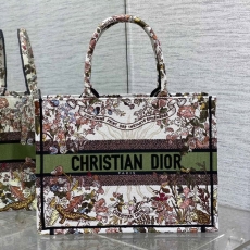 Christian Dior Shopping Bags